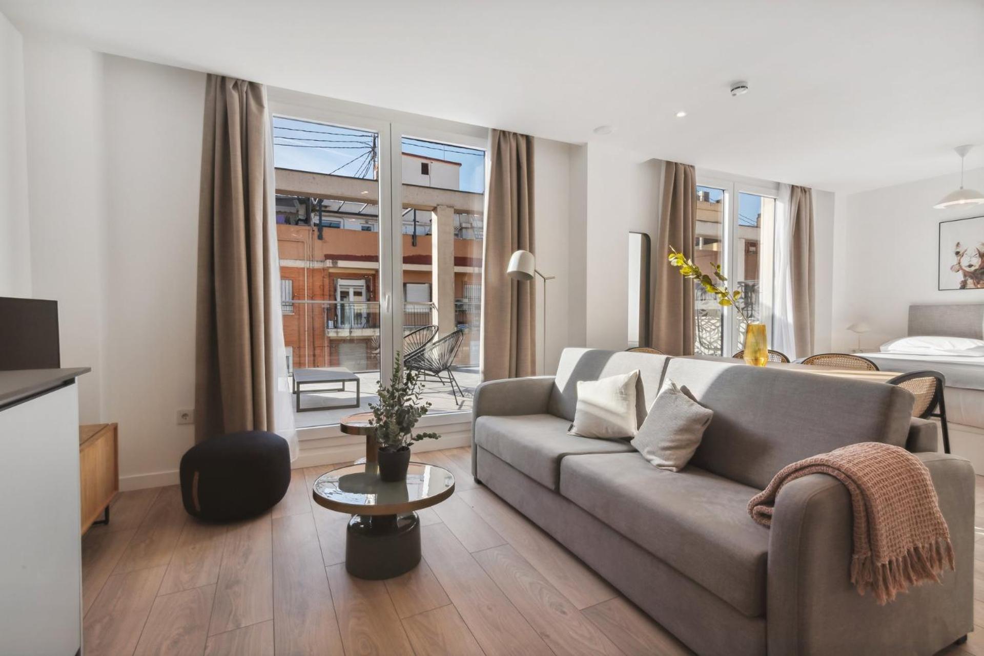 Limehome Valencia Carrer Del Pare Palau I Quer Luaran gambar