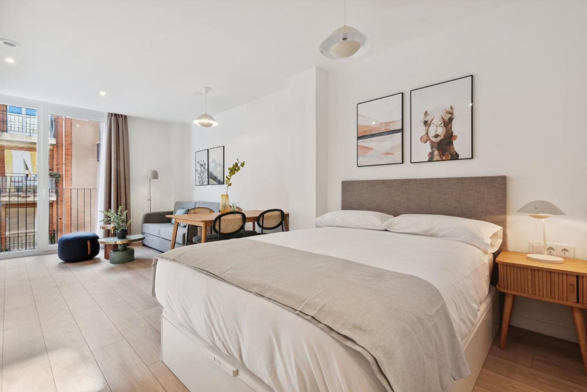 Limehome Valencia Carrer Del Pare Palau I Quer Luaran gambar