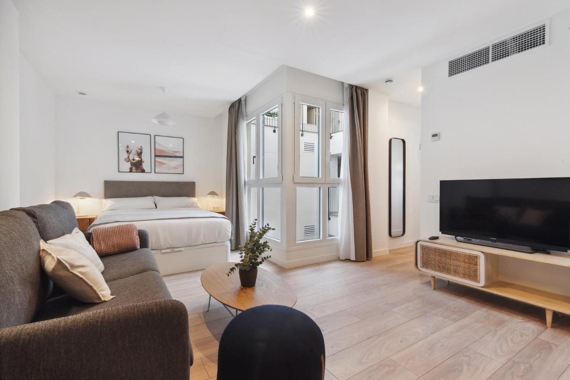 Limehome Valencia Carrer Del Pare Palau I Quer Luaran gambar