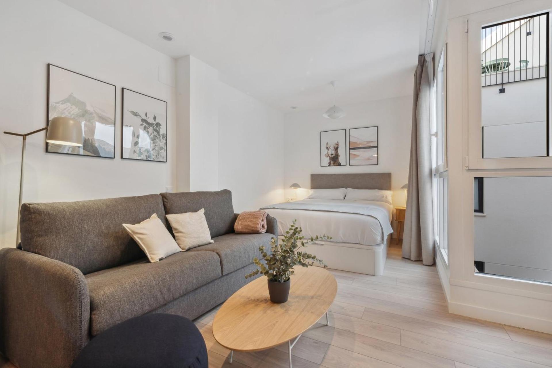Limehome Valencia Carrer Del Pare Palau I Quer Luaran gambar